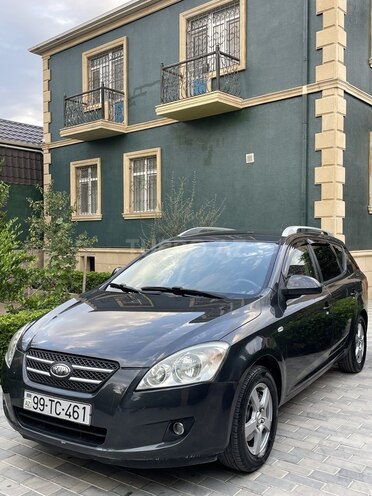 Kia  2008, 279,500 km - 1.6 l - Bakı