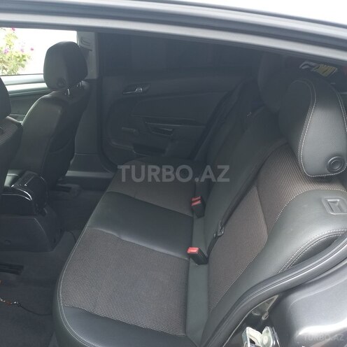 Opel Astra 2009, 252,000 km - 1.4 l - Bakı
