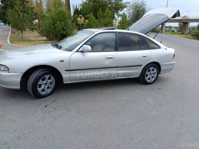 Mitsubishi Galant 1994, 3,333,356 km - 2.0 l - Mingəçevir