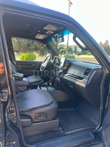 Mitsubishi Pajero 2007, 282,000 km - 3.0 л - Bakı