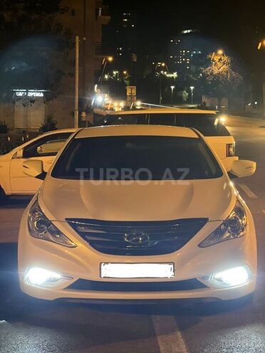 Hyundai Sonata 2014, 199,000 km - 2.0 л - Şəmkir