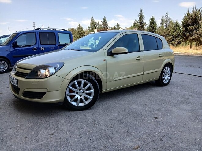 Opel Astra 2004, 206,000 km - 1.4 l - Bakı