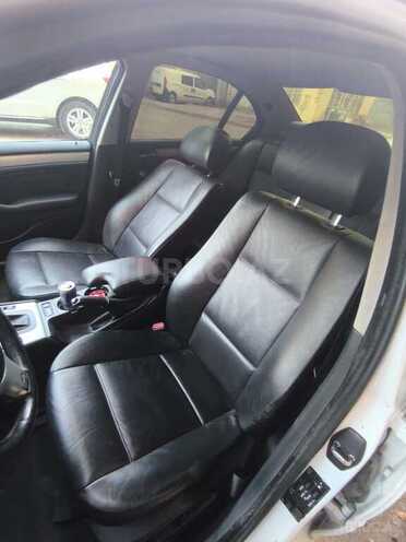 BMW 320 2004, 220,000 km - 2.2 l - Sumqayıt