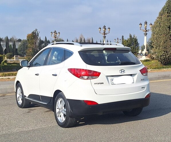 Hyundai ix35 2011, 156,000 km - 2.0 l - Gəncə