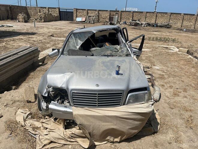 Mercedes C 240 1998, 320,000 km - 2.4 l - Sumqayıt