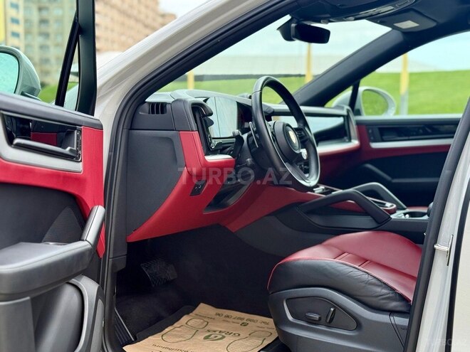 Porsche Cayenne Coupe 2023, 37,000 km - 3.0 l - Bakı