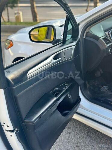 Ford Fusion (North America) 2018, 88,000 km - 2.0 l - Bakı