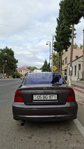 Opel Vectra 1996, 330,000 km - 1.6 l - Ağstafa