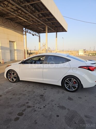 Hyundai Elantra 2015, 160,000 km - 1.8 l - Bakı