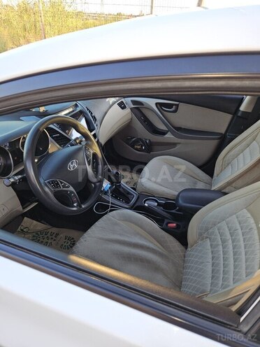 Hyundai Elantra 2015, 160,000 km - 1.8 l - Bakı