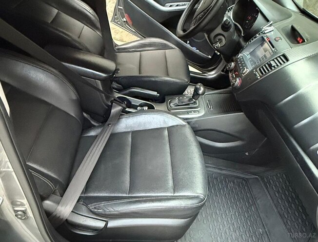 Kia K3 2016, 180,000 km - 1.6 l - Bakı