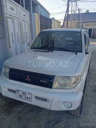 Mitsubishi Pajero io 2000, 320,000 km - 1.8 l - Bakı