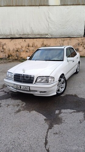 Mercedes C 230 2000, 240,000 km - 2.3 l - Bakı
