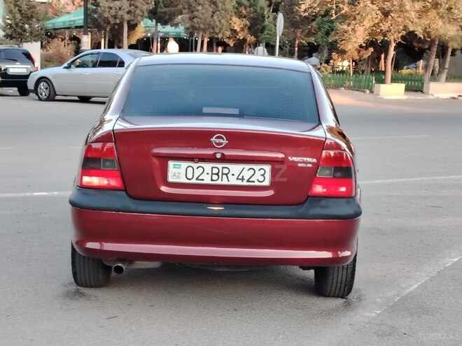 Opel Vectra 1995, 302,000 km - 2.0 l - Sumqayıt