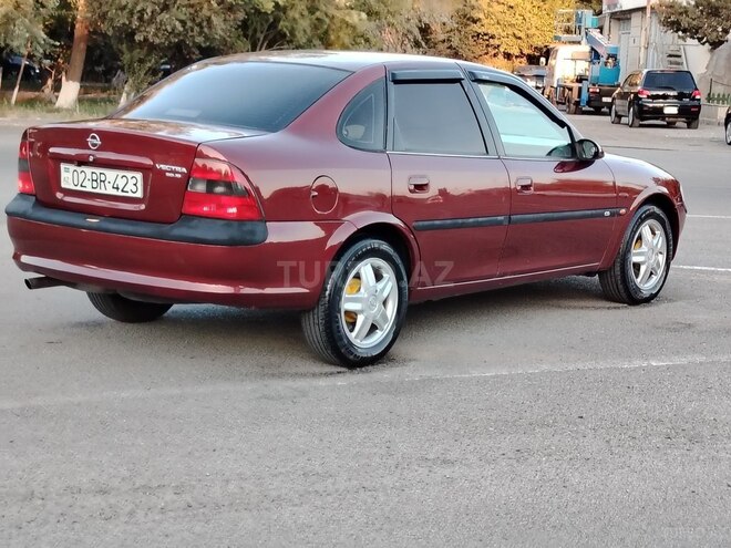 Opel Vectra 1995, 302,000 km - 2.0 l - Sumqayıt
