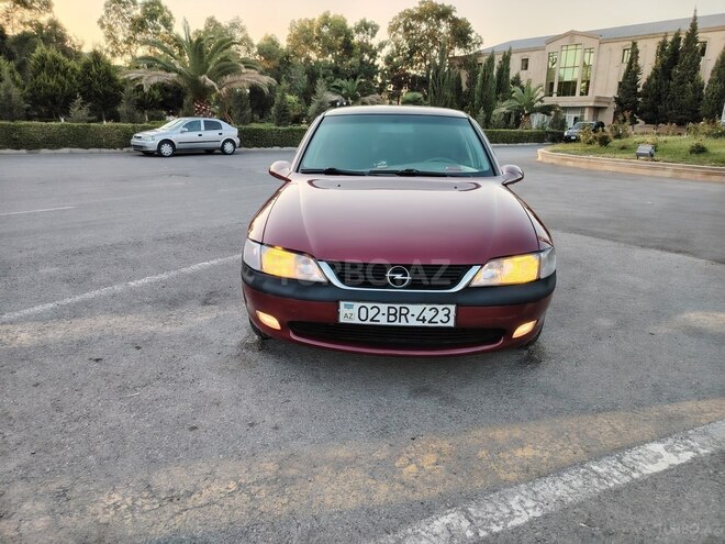Opel Vectra 1995, 302,000 km - 2.0 l - Sumqayıt