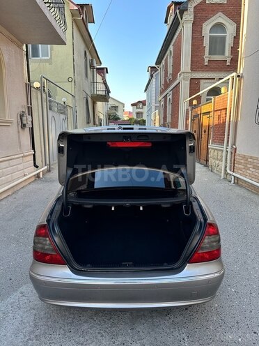 Mercedes E 220 2006, 419,000 km - 2.2 l - Bakı