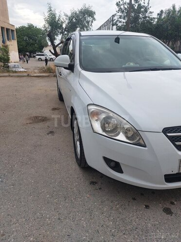 Kia Ceed 2009, 260,000 km - 1.6 л - Bakı