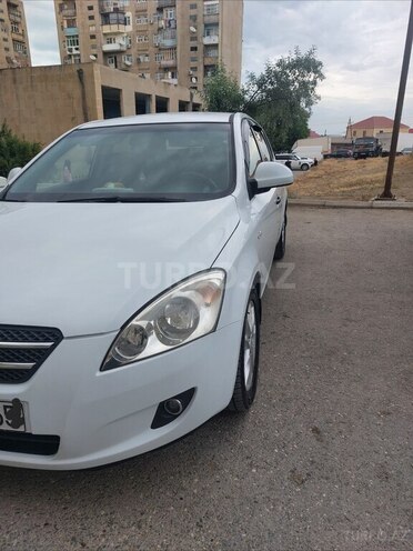 Kia Ceed 2009, 260,000 km - 1.6 л - Bakı
