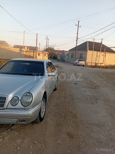 Mercedes E 220 1998, 677,000 km - 2.2 l - Bakı