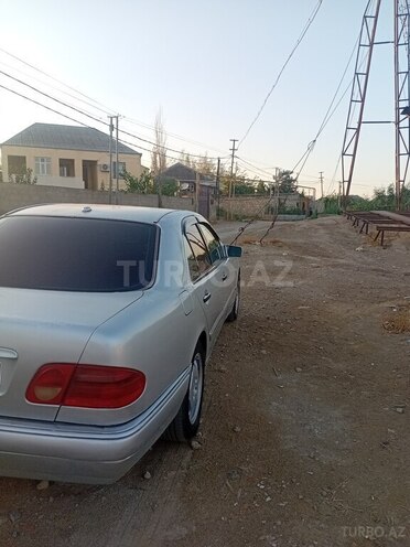Mercedes E 220 1998, 677,000 km - 2.2 l - Bakı