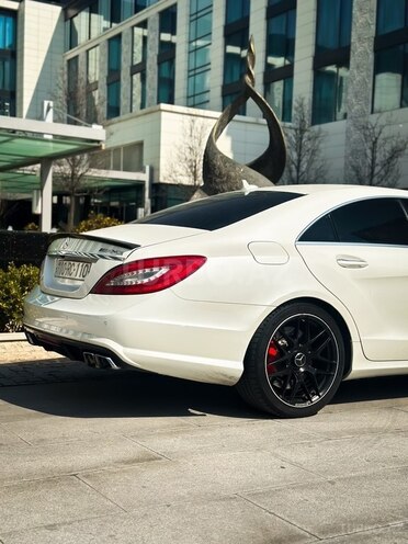 Mercedes CLS 63 AMG 2012, 175,000 km - 5.5 l - Bakı