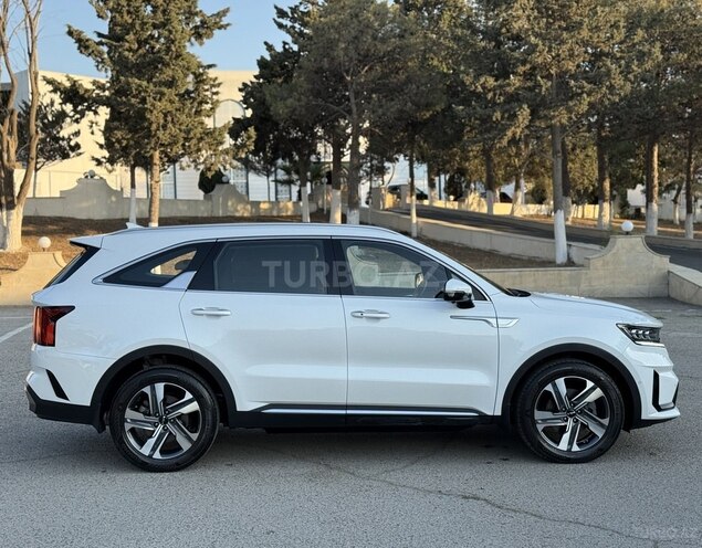 Kia Sorento 2022, 46,900 km - 1.6 l - Bakı