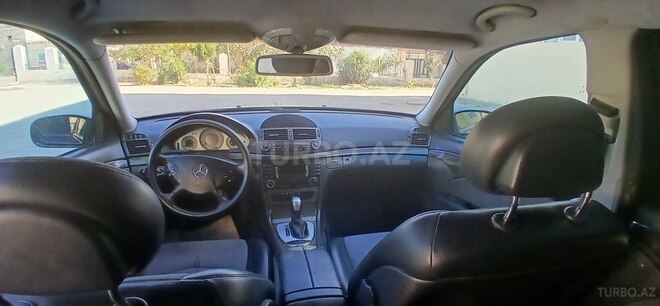Mercedes E 220 2002, 430,000 km - 2.2 l - Bakı