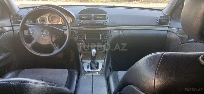 Mercedes E 220 2002, 430,000 km - 2.2 l - Bakı