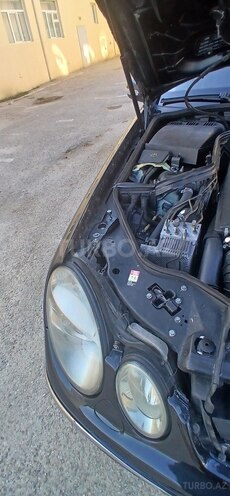 Mercedes E 220 2002, 430,000 km - 2.2 l - Bakı