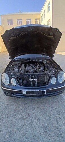 Mercedes E 220 2002, 430,000 km - 2.2 l - Bakı