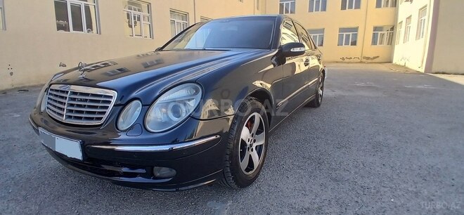 Mercedes E 220 2002, 430,000 km - 2.2 l - Bakı