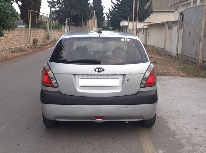 Kia Rio 2007, 370,000 km - 1.5 л - Biləsuvar