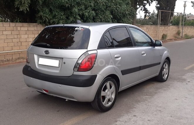 Kia Rio 2007, 370,000 km - 1.5 л - Biləsuvar