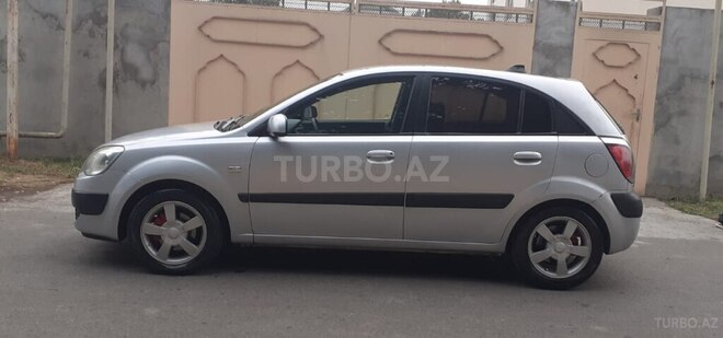 Kia Rio 2007, 370,000 km - 1.5 л - Biləsuvar