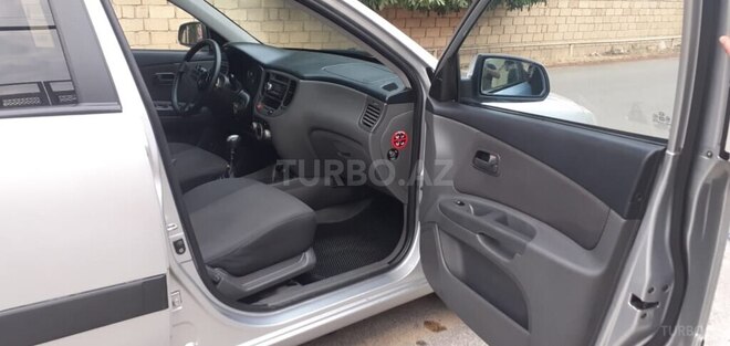 Kia Rio 2007, 370,000 km - 1.5 л - Biləsuvar