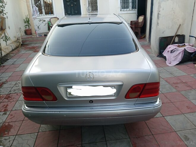 Mercedes E 240 1997, 400,000 km - 2.4 l - Bakı