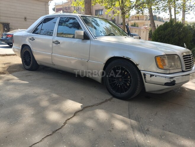Mercedes E 280 1993, 400,000 km - 2.8 l - Bakı