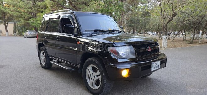 Mitsubishi Pajero io 1999, 265,645 km - 1.8 л - Sumqayıt