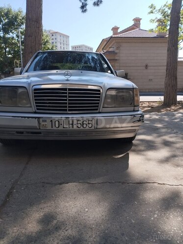 Mercedes E 280 1993, 400,000 km - 2.8 l - Bakı