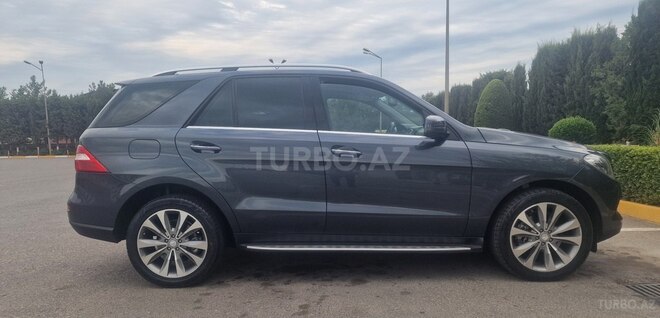Mercedes ML 400 4MATIC 2014, 93,400 km - 3.0 л - Bakı