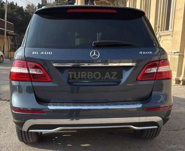 Mercedes ML 400 4MATIC 2014, 93,400 km - 3.0 л - Bakı