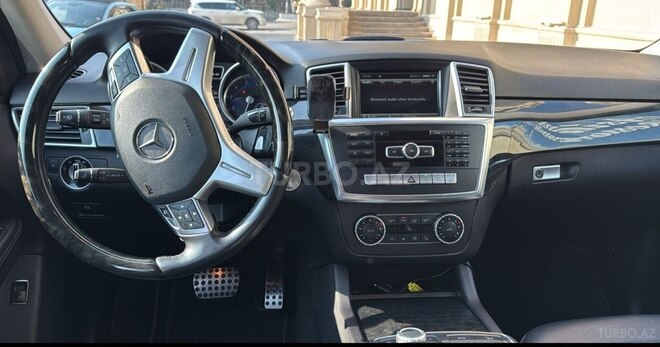 Mercedes ML 400 4MATIC 2014, 93,400 km - 3.0 л - Bakı