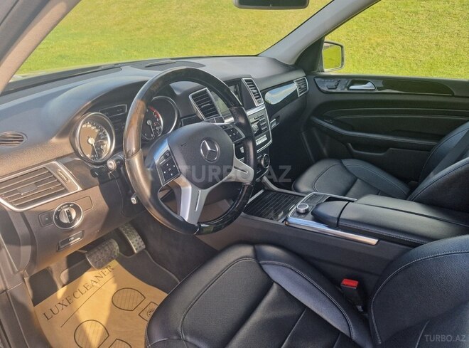Mercedes ML 400 4MATIC 2014, 93,400 km - 3.0 л - Bakı
