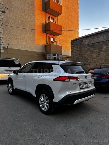 Toyota Corolla Cross 2024, 17,000 km - 2.0 l - Bakı