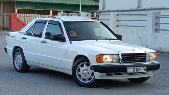 Mercedes 190 1992, 245,000 km - 2.0 л - Bərdə