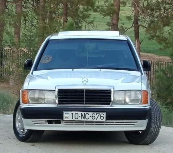 Mercedes 190 1992, 245,000 km - 2.0 л - Bərdə