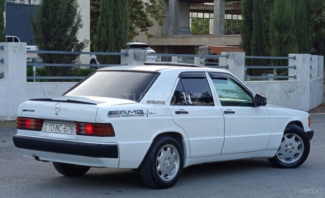 Mercedes 190 1992, 245,000 km - 2.0 л - Bərdə