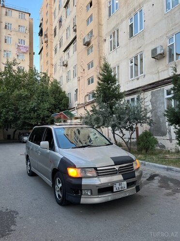 Mitsubishi Chariot 2000, 439,165 km - 2.4 l - Bakı