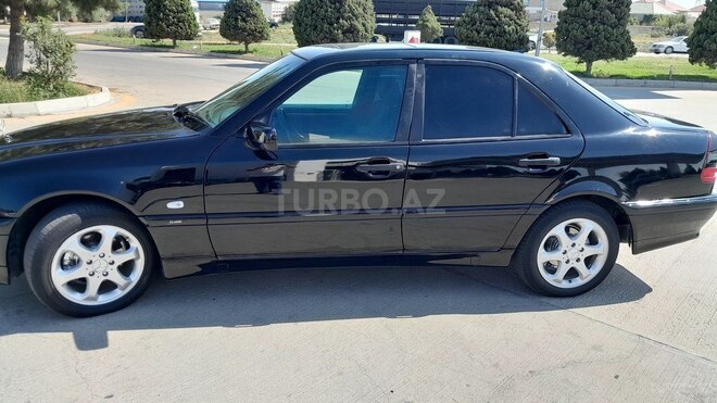Mercedes C 180 1997, 380,000 km - 1.8 л - Masallı